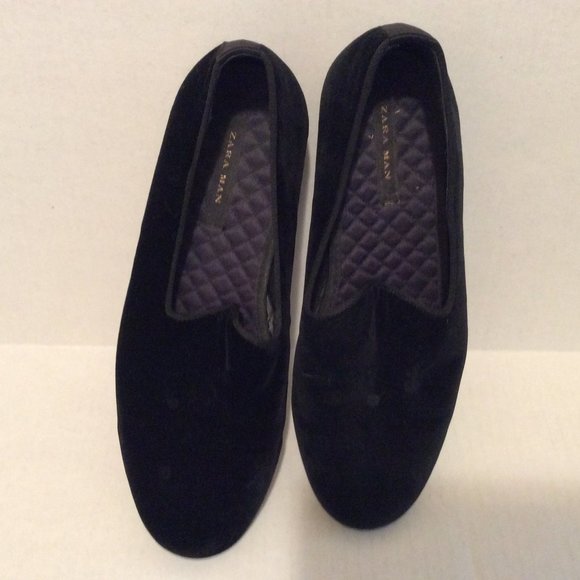 Zara Other - Zara Man  Loafers 40 Black Velvet Low Heel